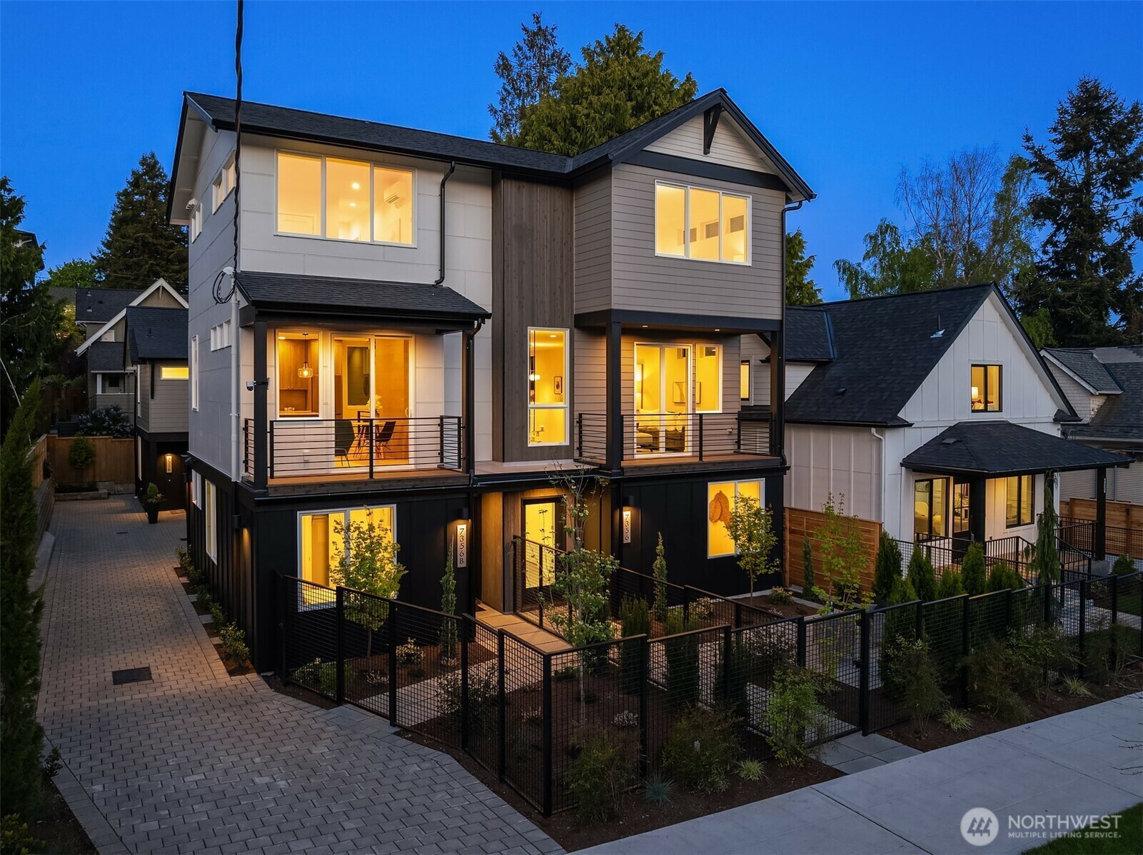 Property Photo: 7356 21st Avenue NW B WA 98117