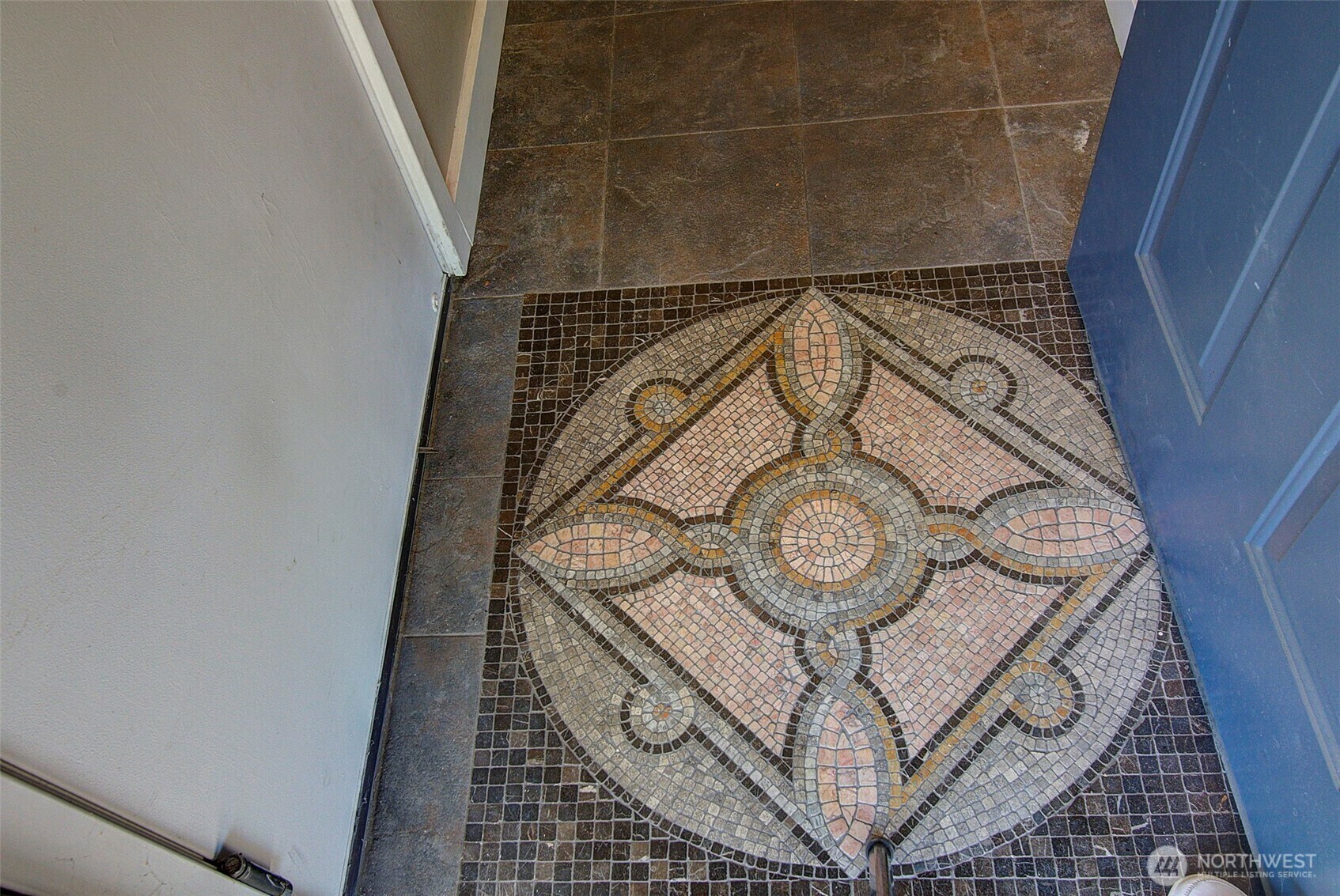 Property Photo: 10800 SE 17th Circle D50 WA 98664