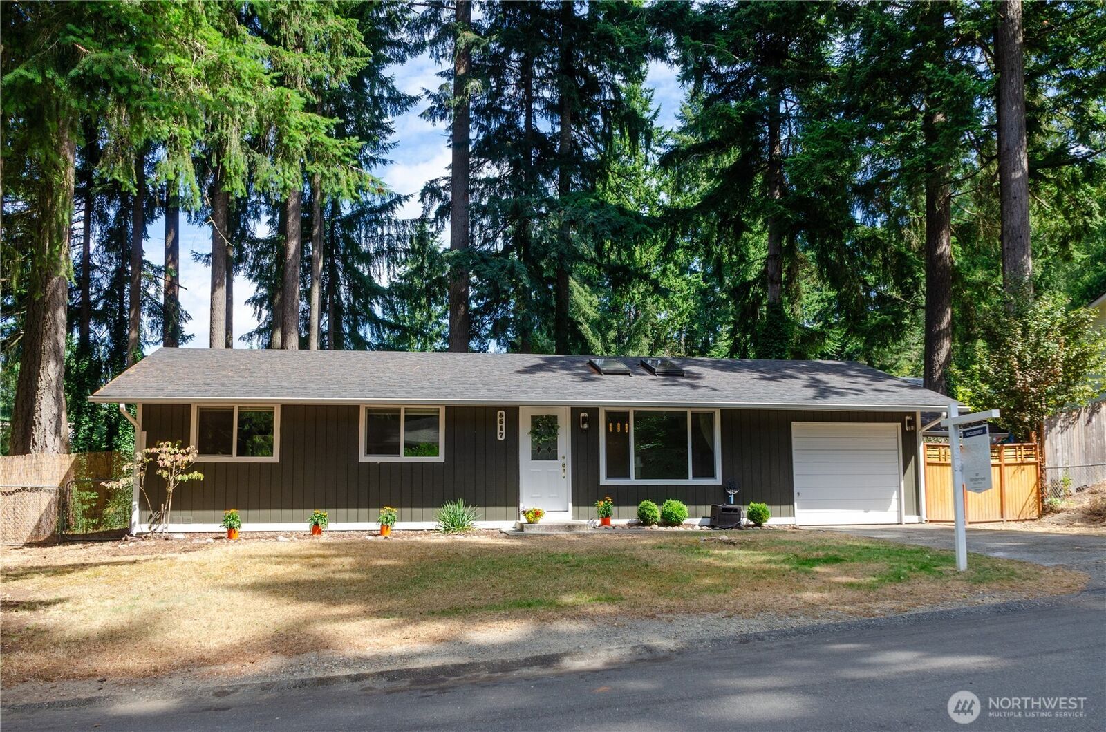 Property Photo: 5517 Huntwick Drive NW WA 98335
