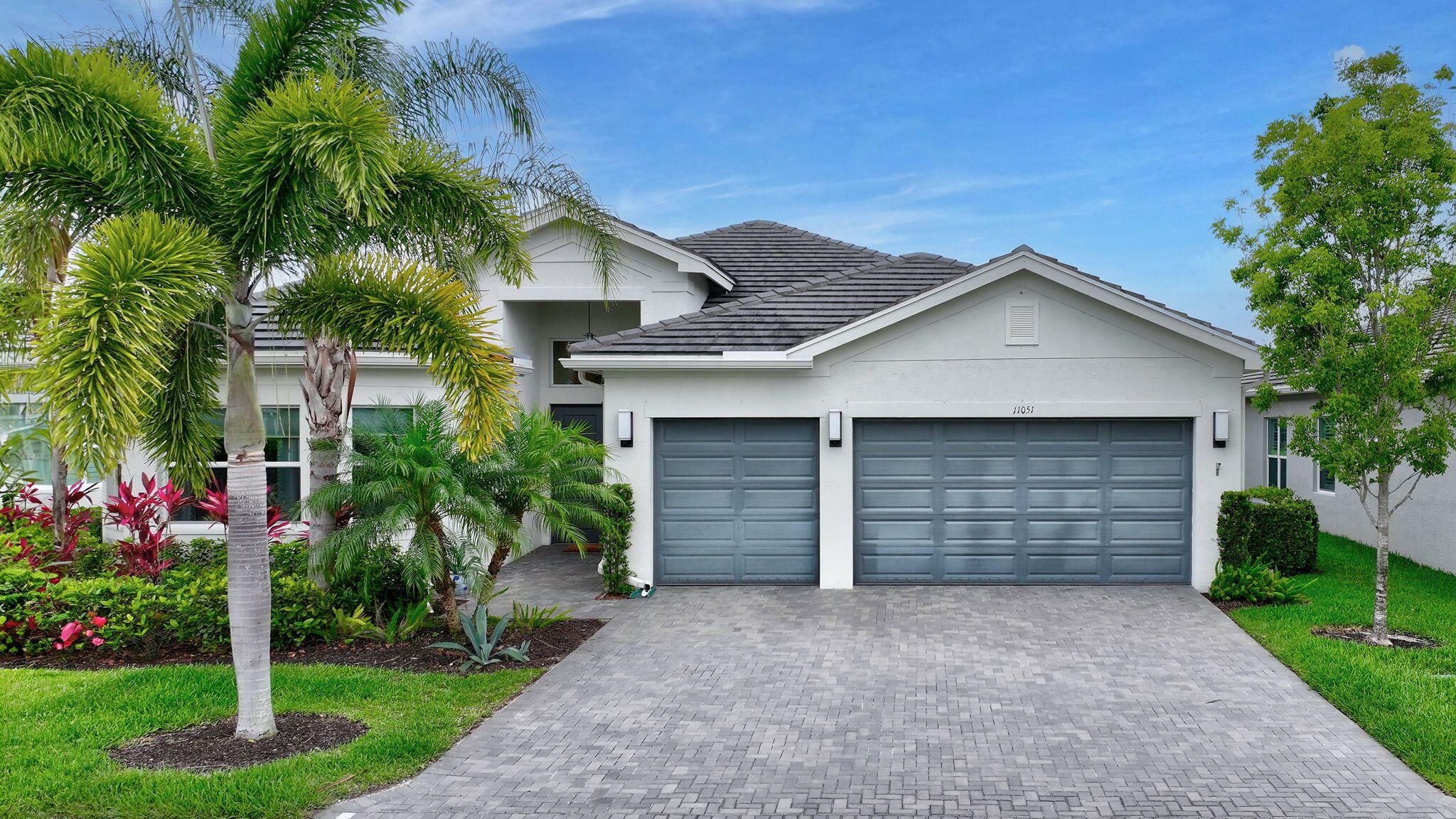 Property Photo:  11051 SW Ivory Springs Lane  FL 34987 
