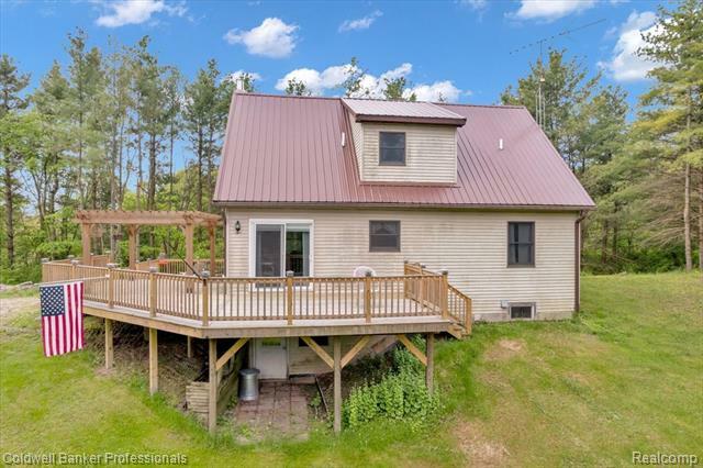 Property Photo: 1361 Higley Road MI 48446