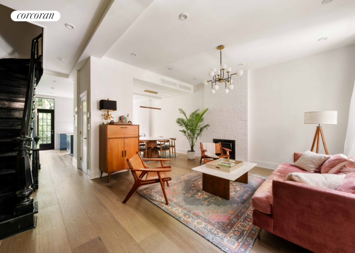 181 Waverly Avenue  Brooklyn NY 11205 photo