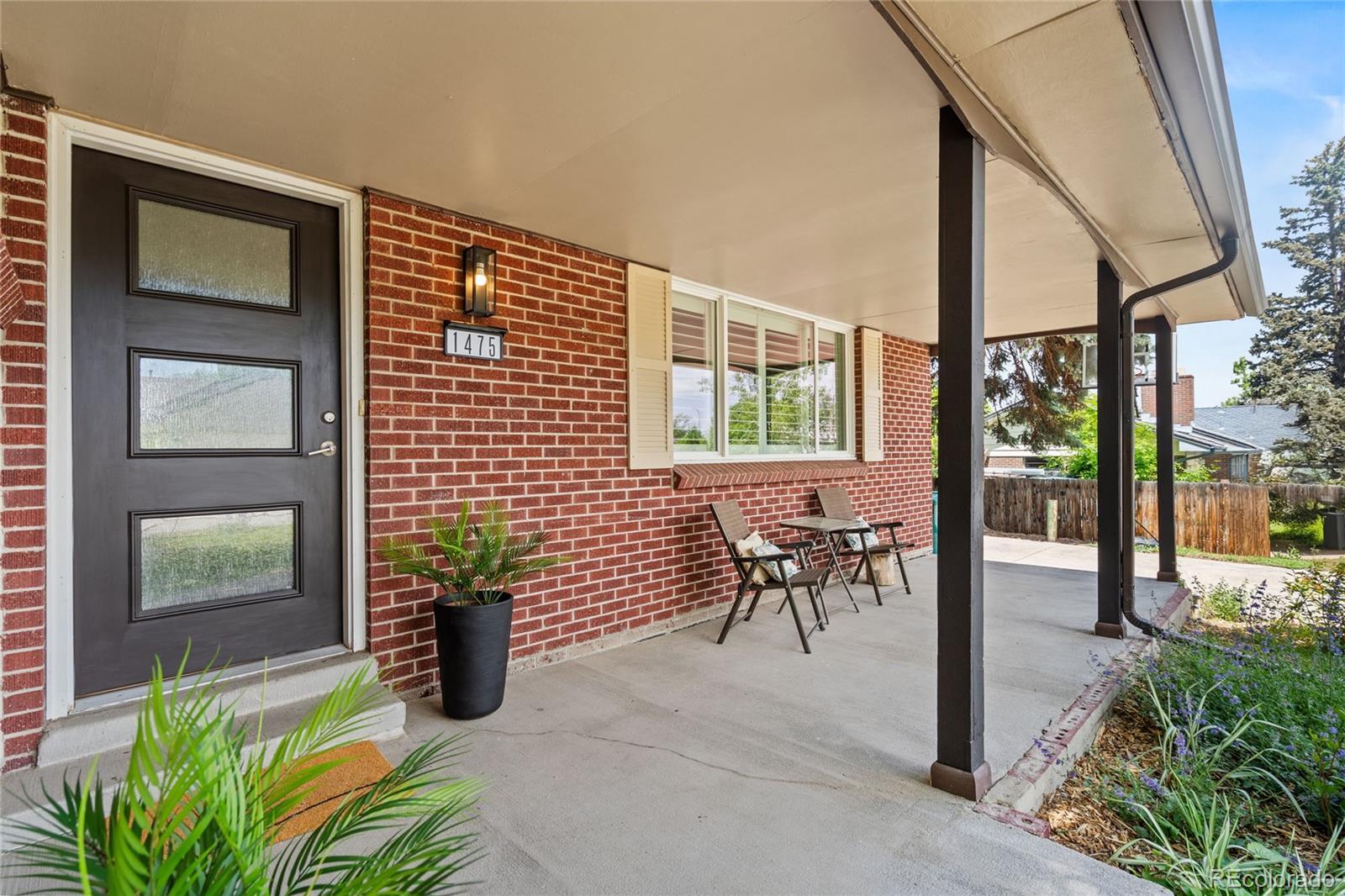 Property Photo: 1475 Kingsbury Court CO 80401