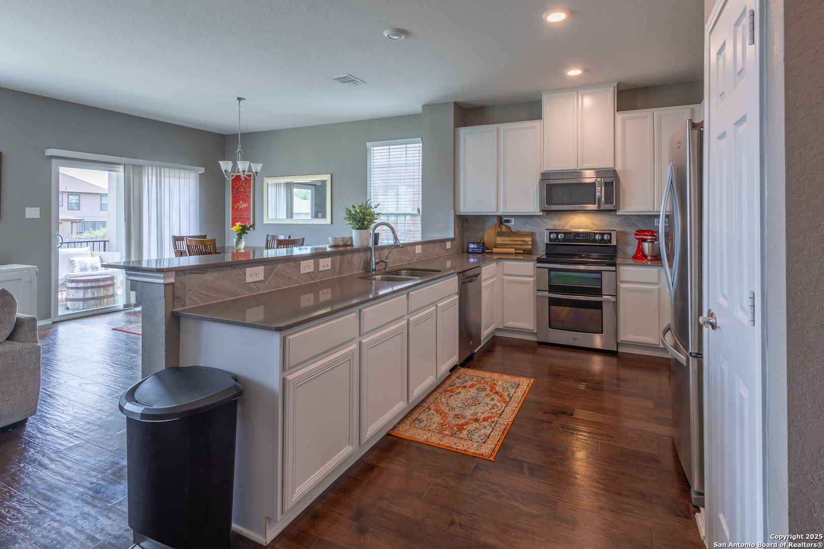 Property Photo: 7566 Copper Kettle TX 78109