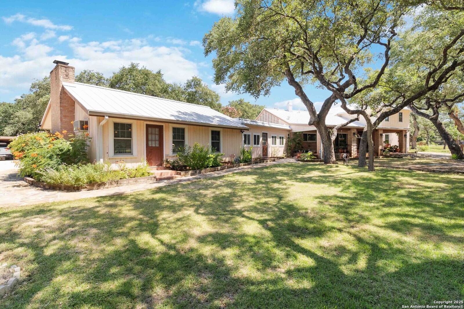 Property Photo:  5803 Hollyhock  TX 78240 