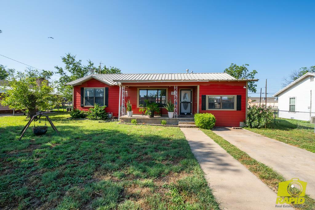 Property Photo:  113 N Belaire Ave  TX 76905 
