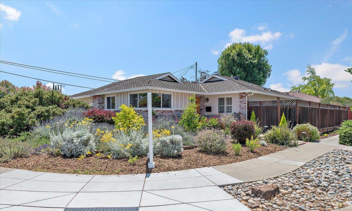 Property Photo: 1340 Sierra Mar Drive CA 95118
