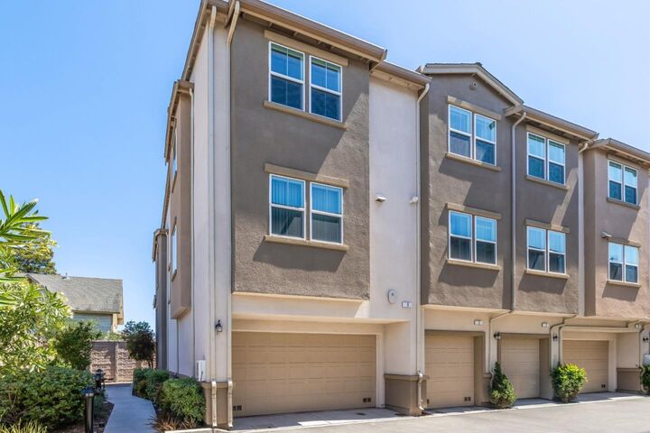 3 Lisbon Lane  Redwood City CA 94063 photo