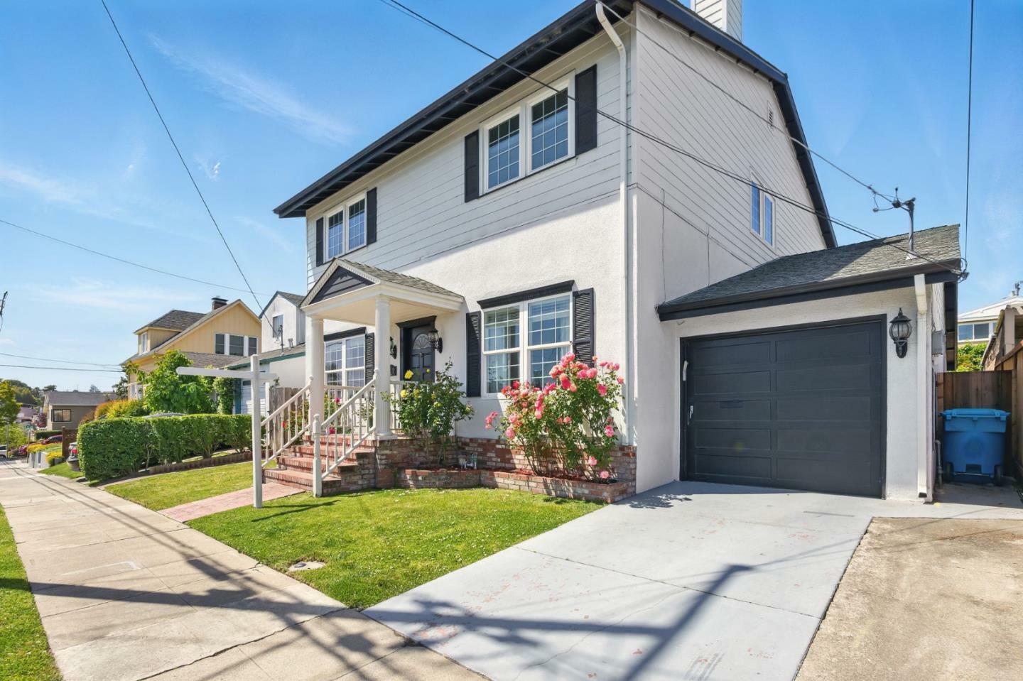 Property Photo: 421 Elm Avenue CA 94066