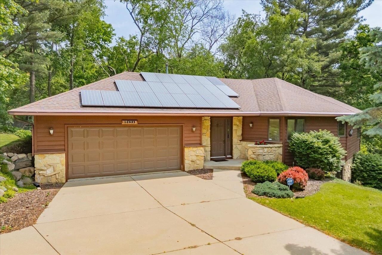 Property Photo:  5096 Tuggle Lane  WI 53597 