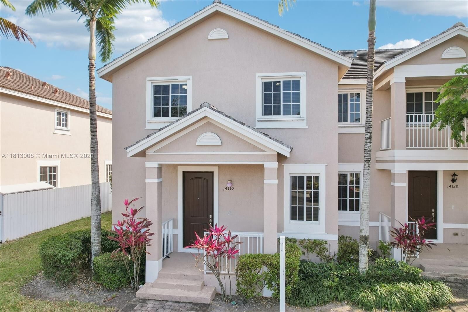 Property Photo:  14110 SW 275th St 14110  FL 33032 
