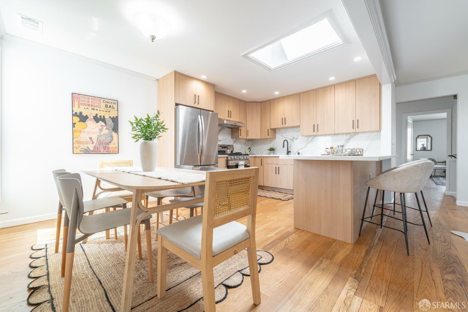 Property Photo: 819 Brussels Street CA 94134