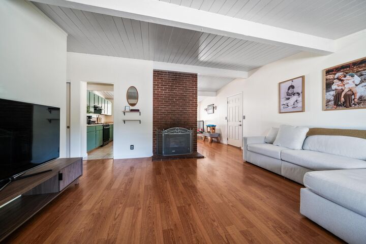 Property Photo:  2006 Vale Drive  CA 96002 