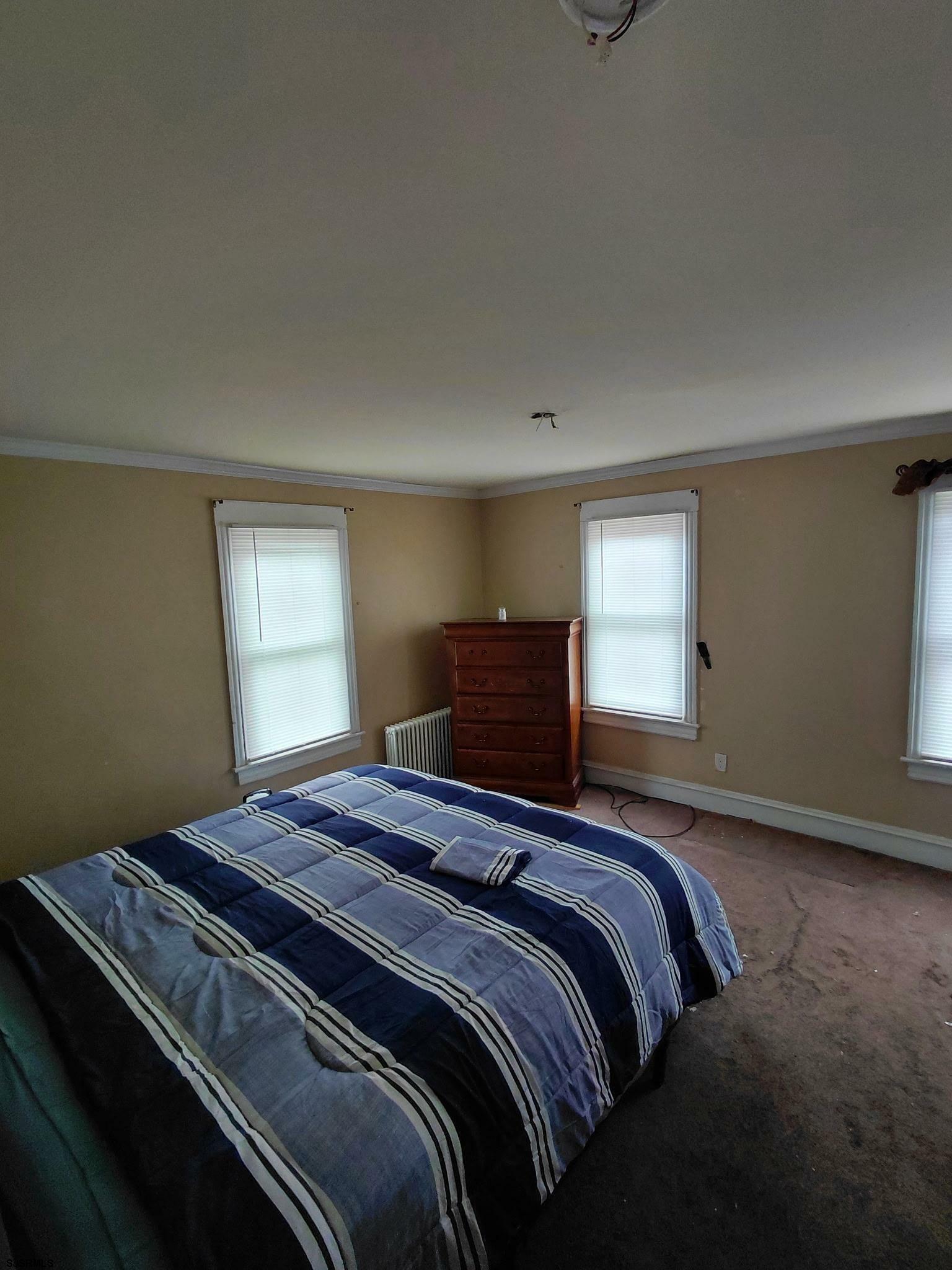 Property Photo: 406 W Washington Ave NJ 08232