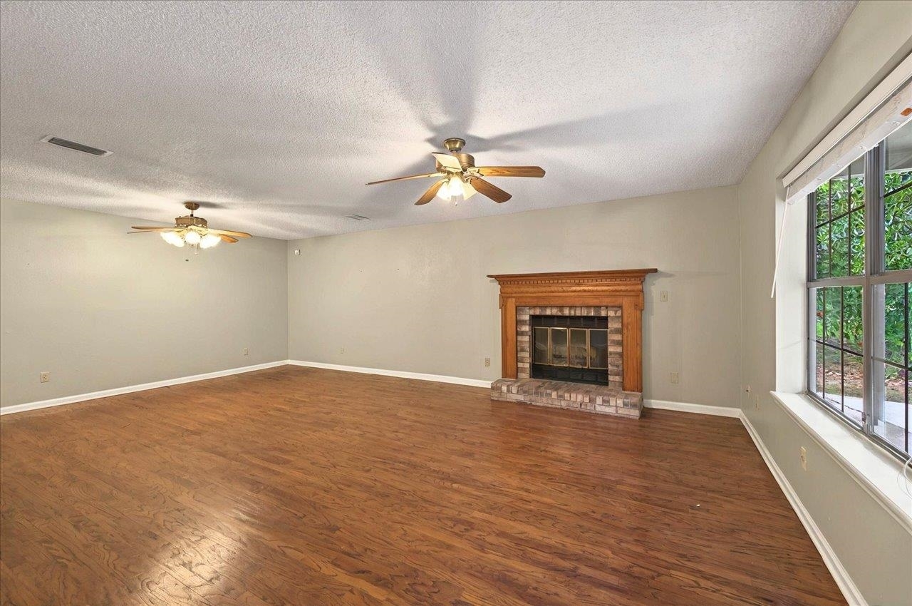 Property Photo: 5943 Flintlock Loop FL 32311