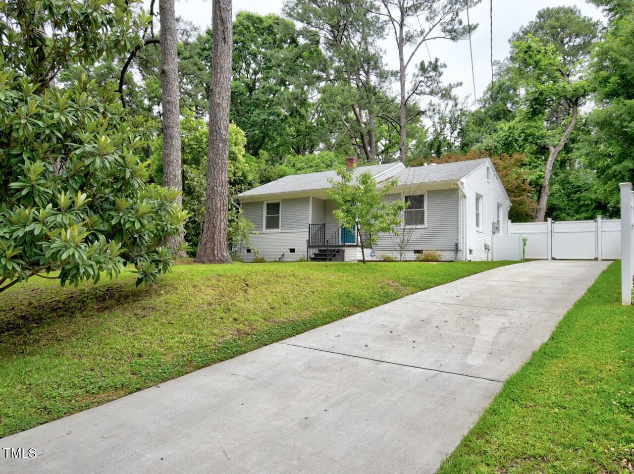 Property Photo: 2409 Derby Drive NC 27610