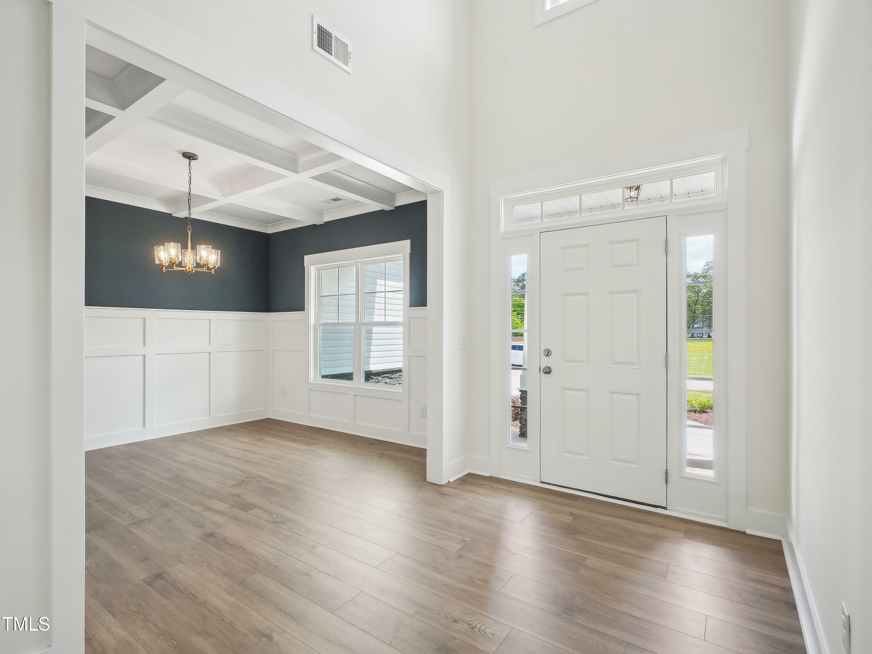 Property Photo: 109 Hewitt Woods Drive NC 27527