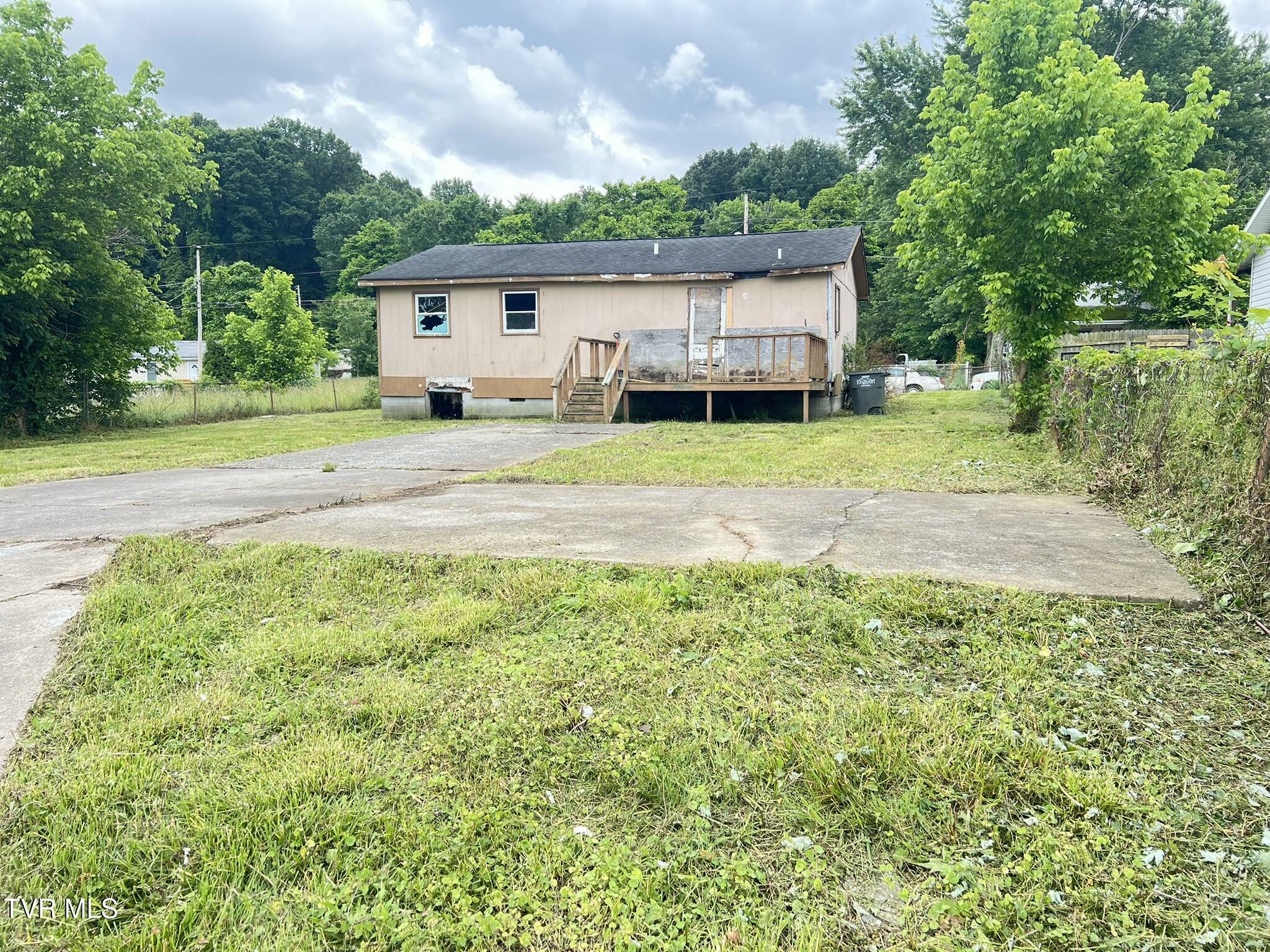 Property Photo: 1158 Dorothy Street TN 37660