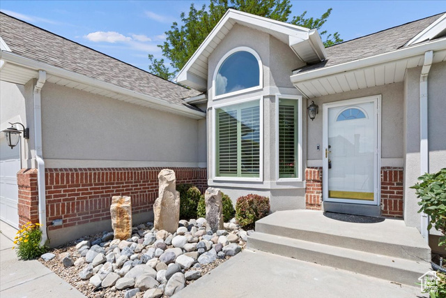 Property Photo:  2804 W 9760 S  UT 84095 