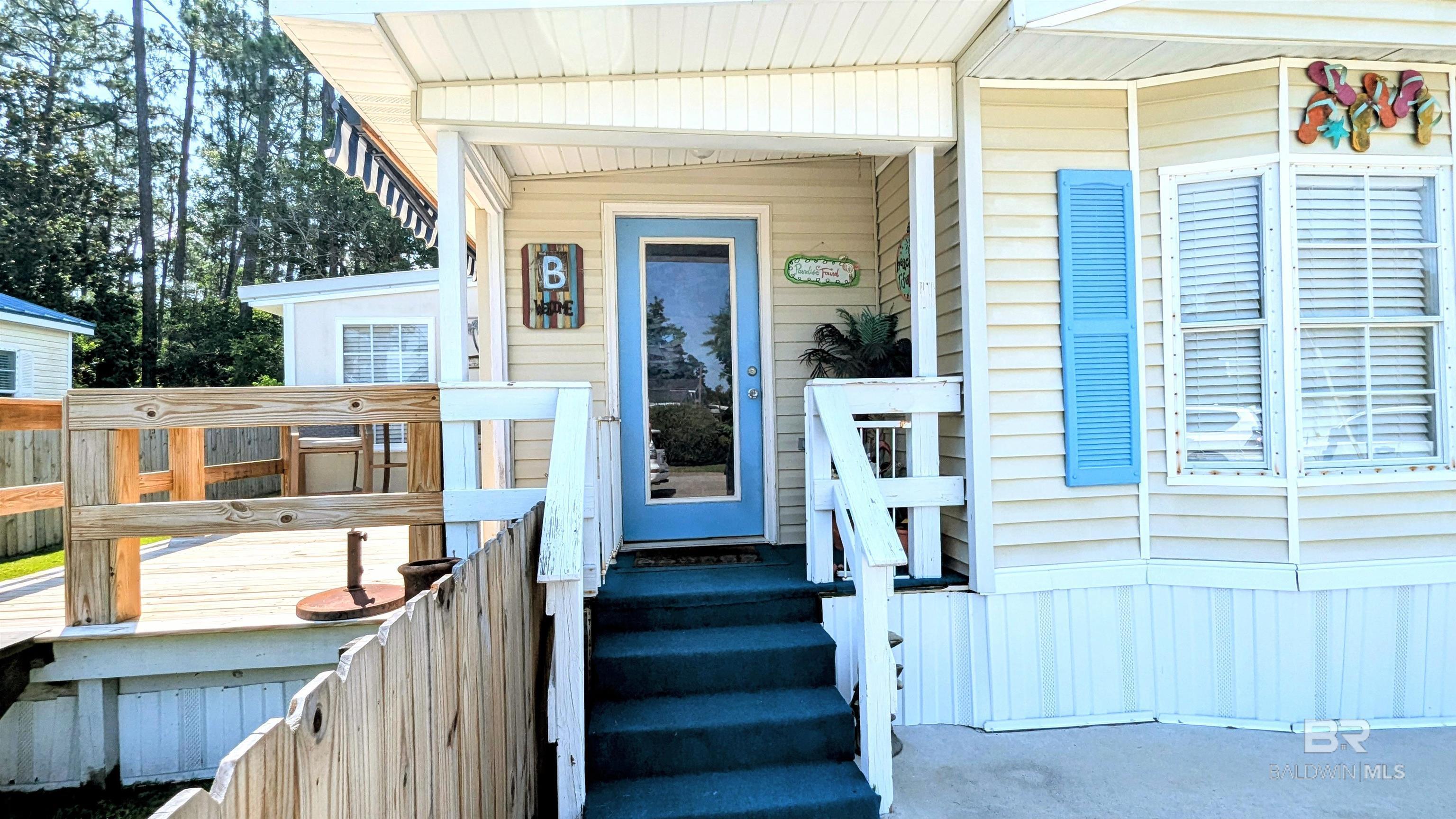 Property Photo: 282 Buena Vista Circle AL 36549