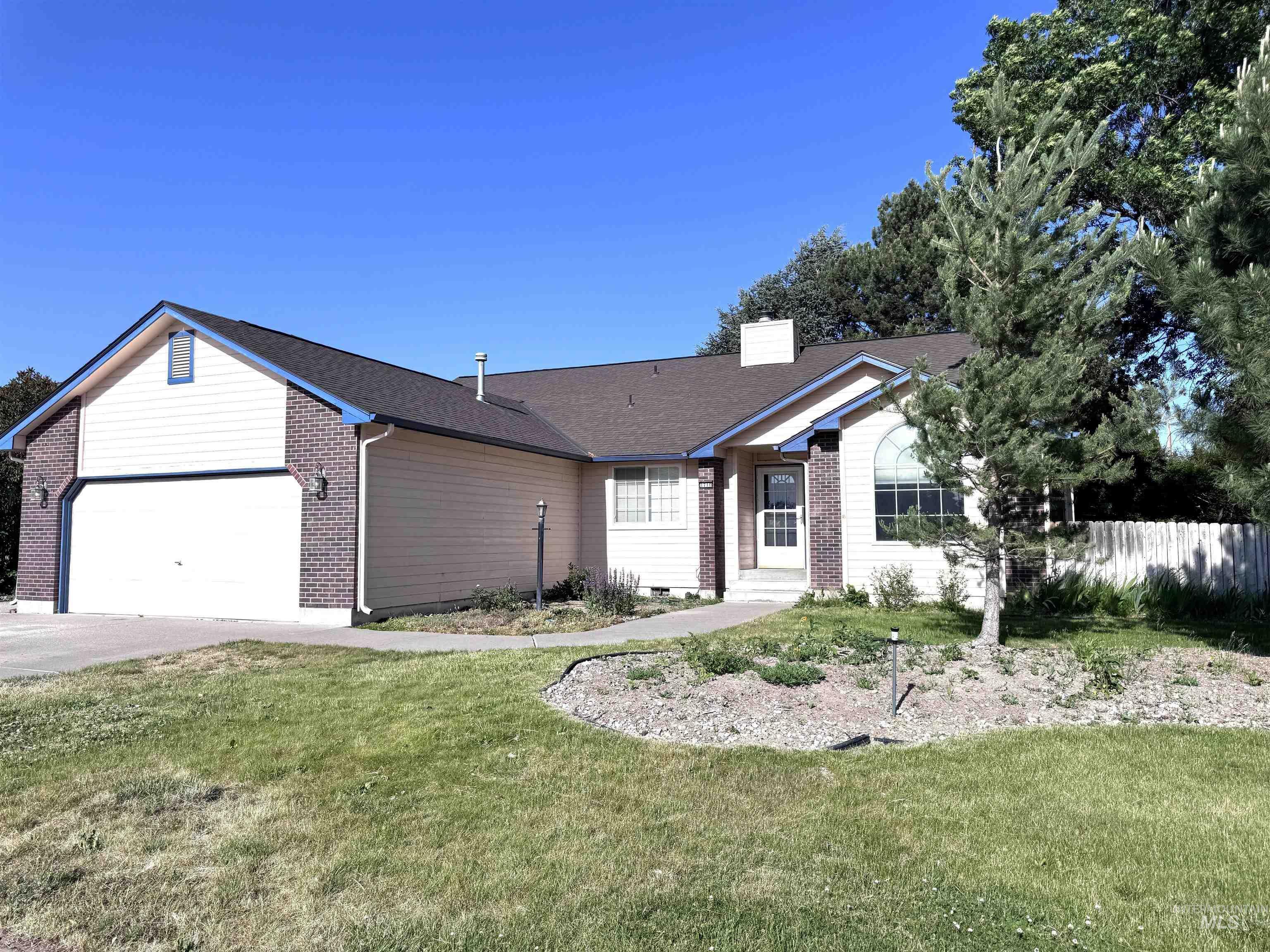 1710 N Haskett  Mountain Home ID 83647-0000 photo