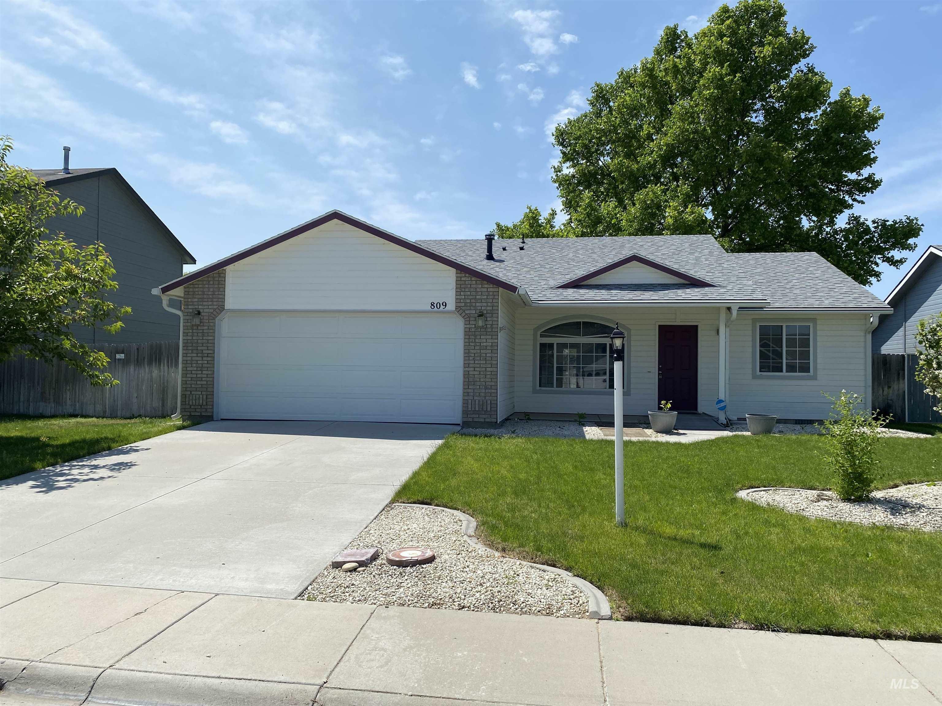 809 W Sheridan  Nampa ID 83686 photo