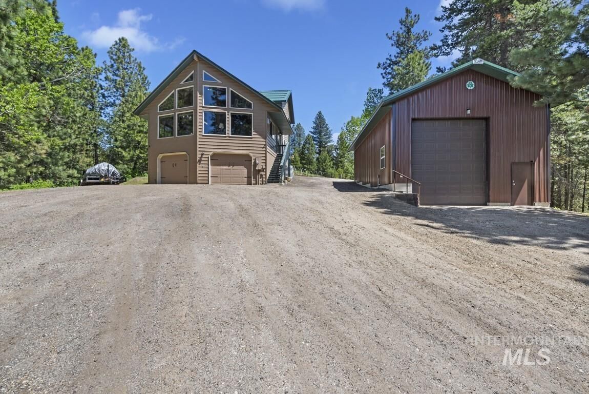 Property Photo:  10416 Emma Loop  ID 83611 