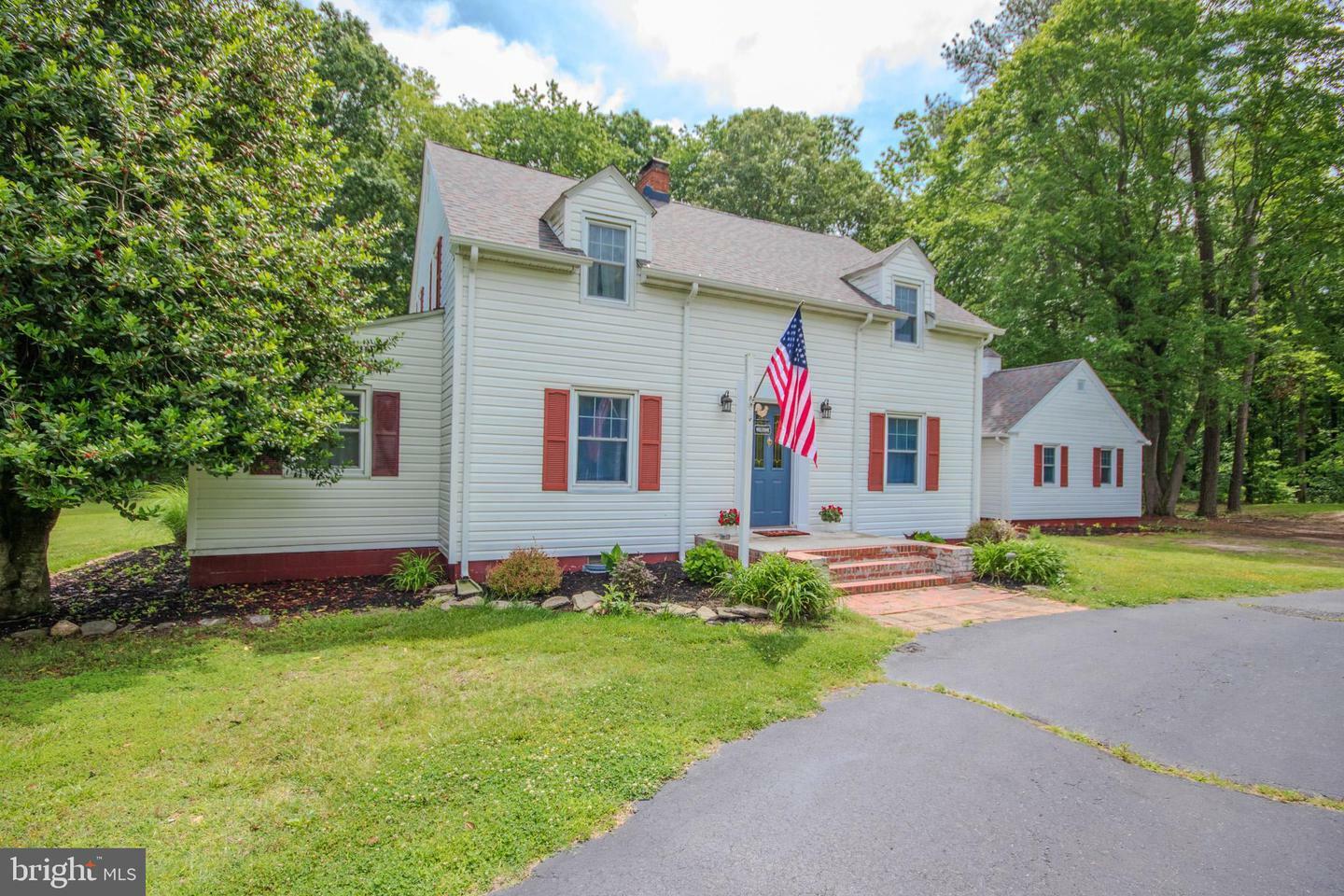Property Photo: 6361 Crockett Lane MD 21801