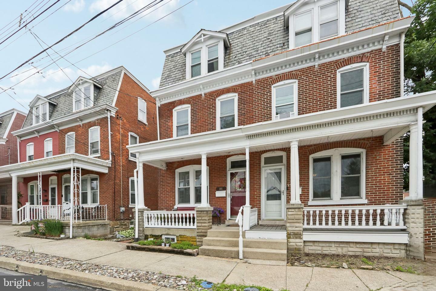 Property Photo: 144 S Franklin Street PA 19512
