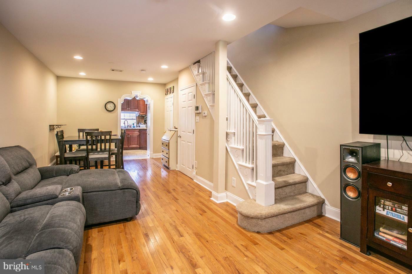 Property Photo: 164 Grape Street PA 19127