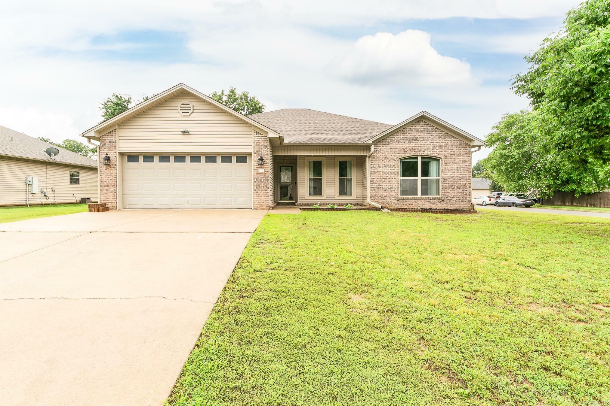 Property Photo: 70 Rosebud Circle AR 72023