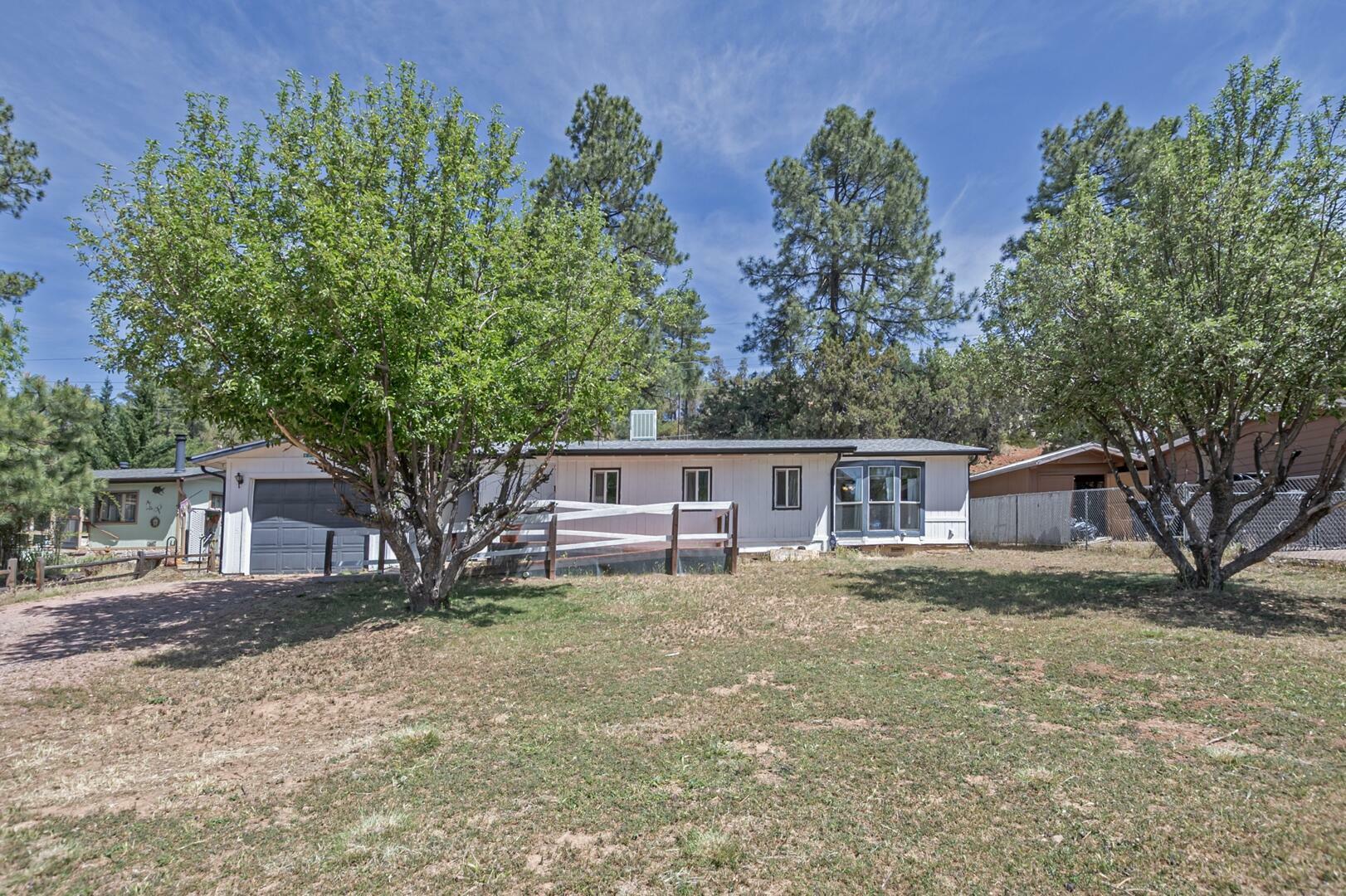 Property Photo: 8738 W Antelope AZ 85544