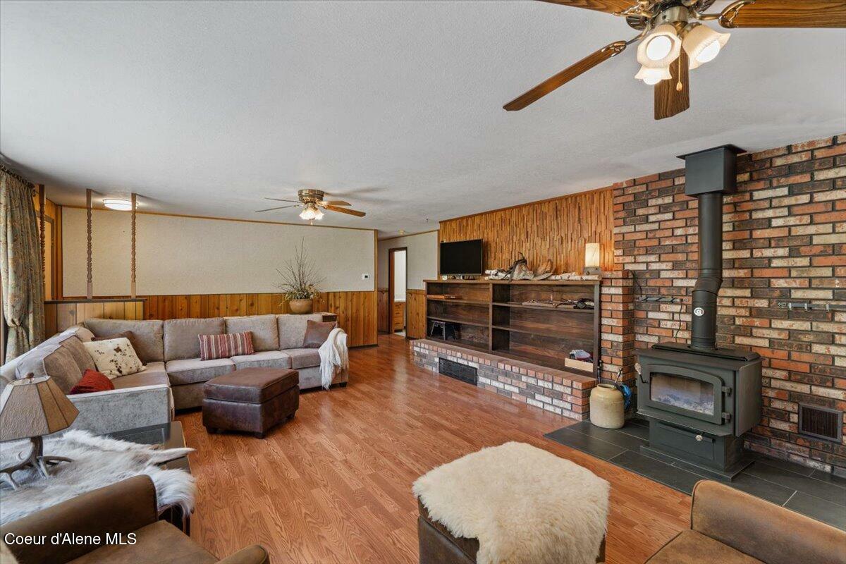 Property Photo: 905 S Tanglewood Rd ID 83854