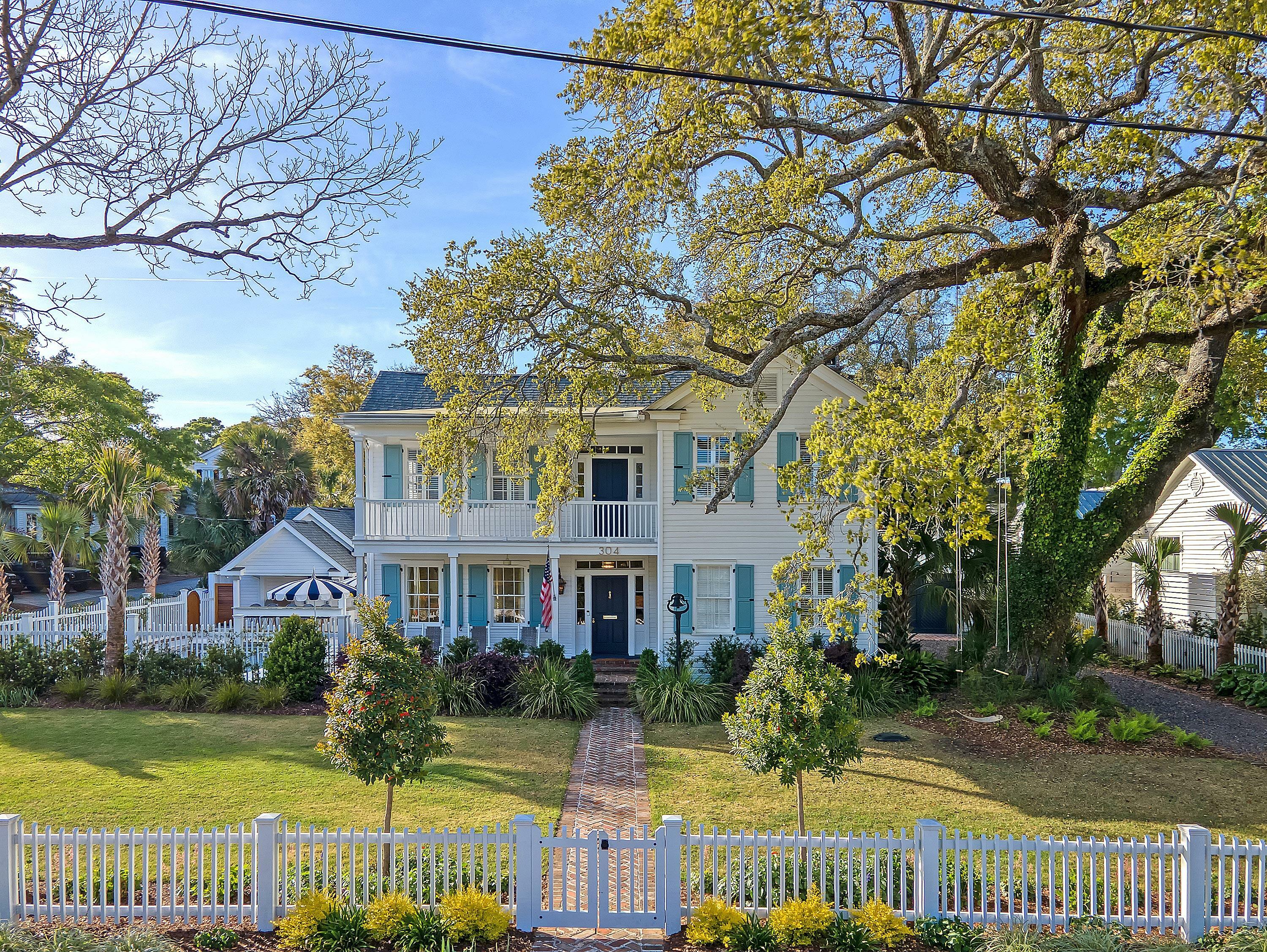 304 Bank Street  Mount Pleasant SC 29464 photo