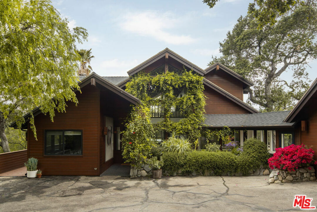 360 Edwards Pl  Glendale CA 91206 photo