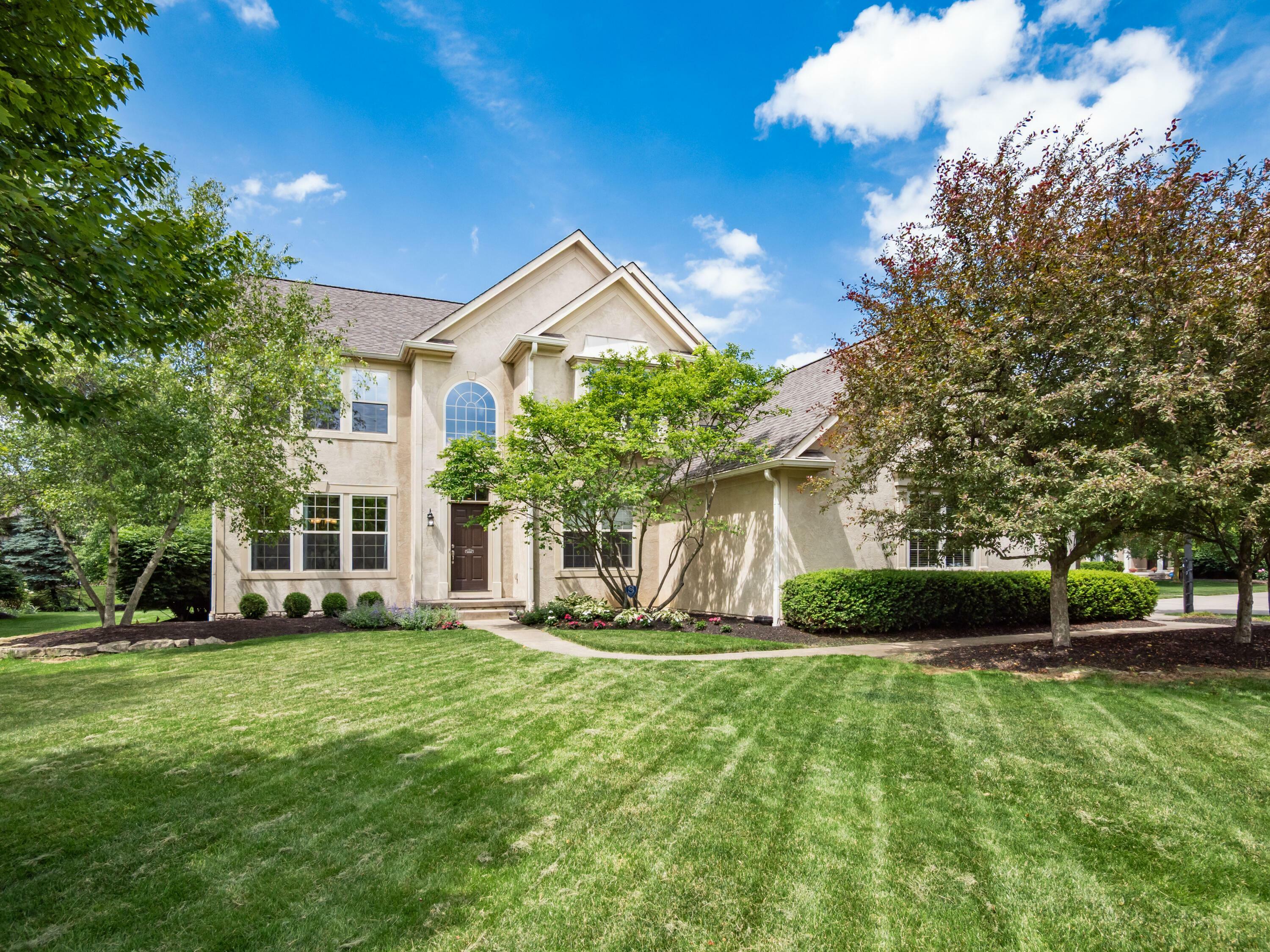 Property Photo: 6810 Bearclover Drive OH 43016