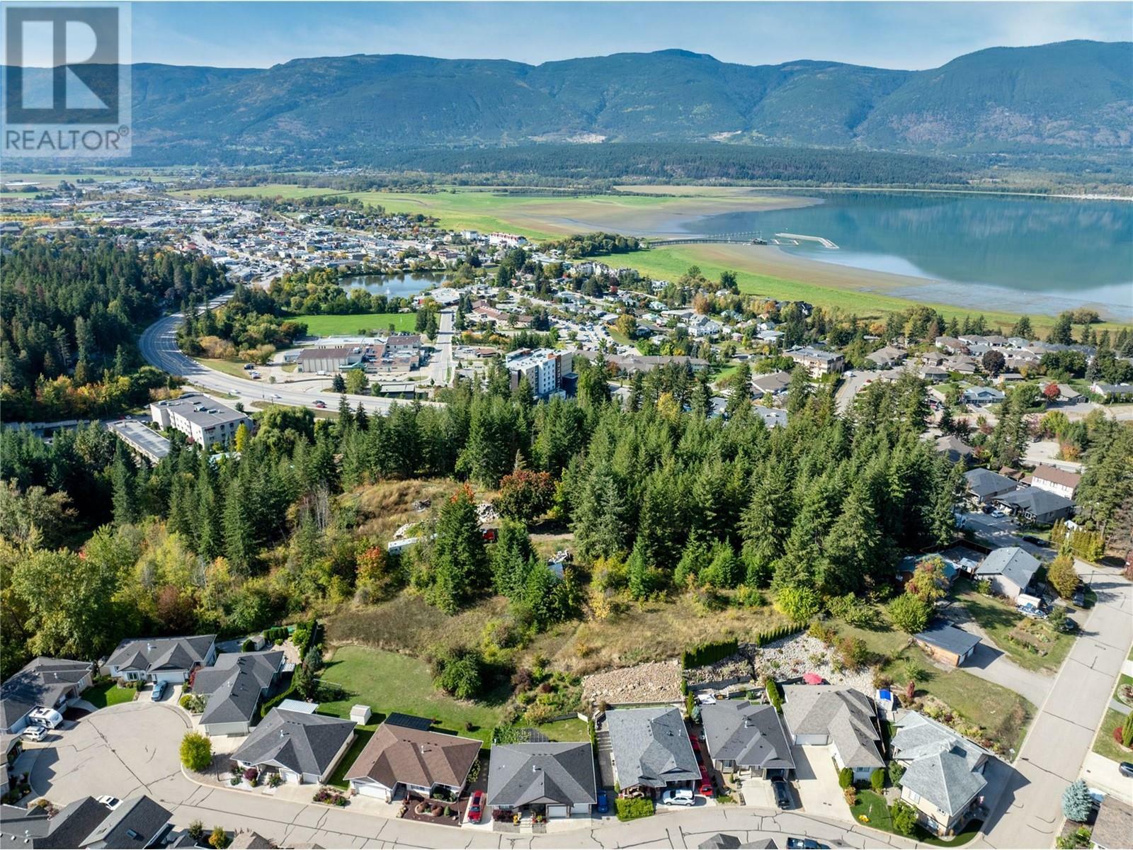 801 20 Street Northeast 36  Salmon Arm BC V1E 2R7 photo
