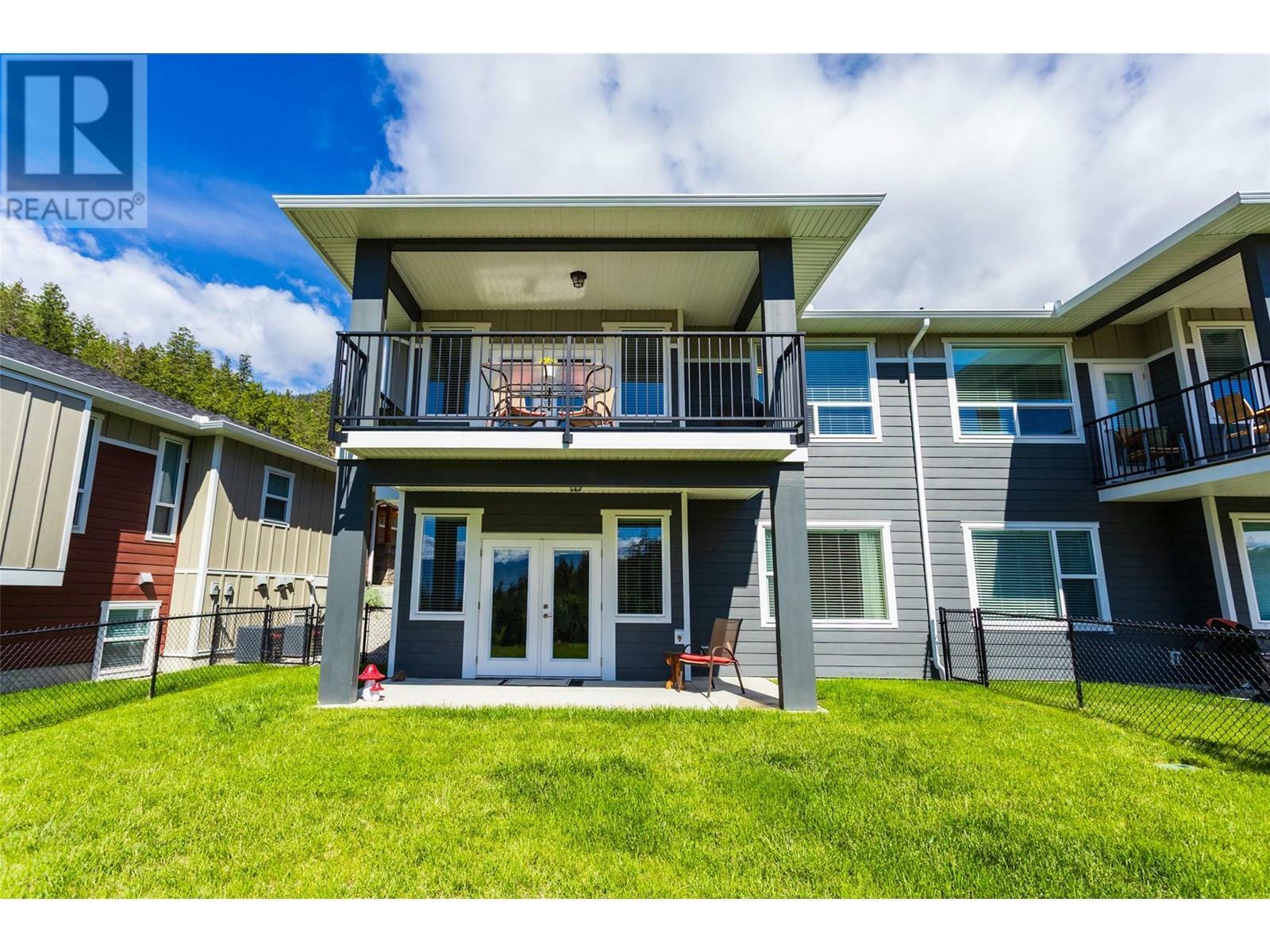 Property Photo: 2490 Tuscany Drive 3 BC V4T 3M4