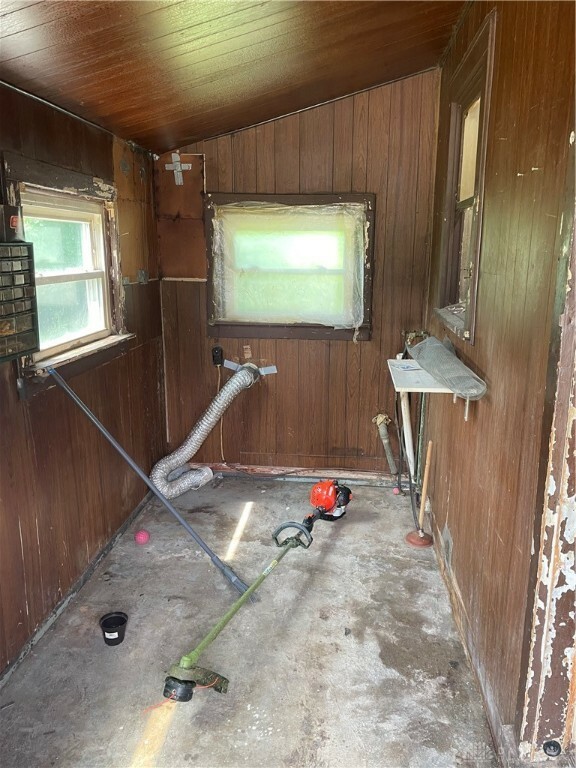 Property Photo: 697 Olive Road OH 45417