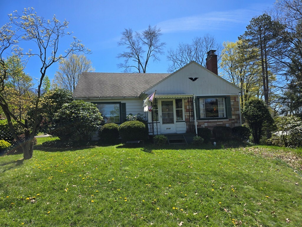 Property Photo: 719 N Morgan Street PA 16335
