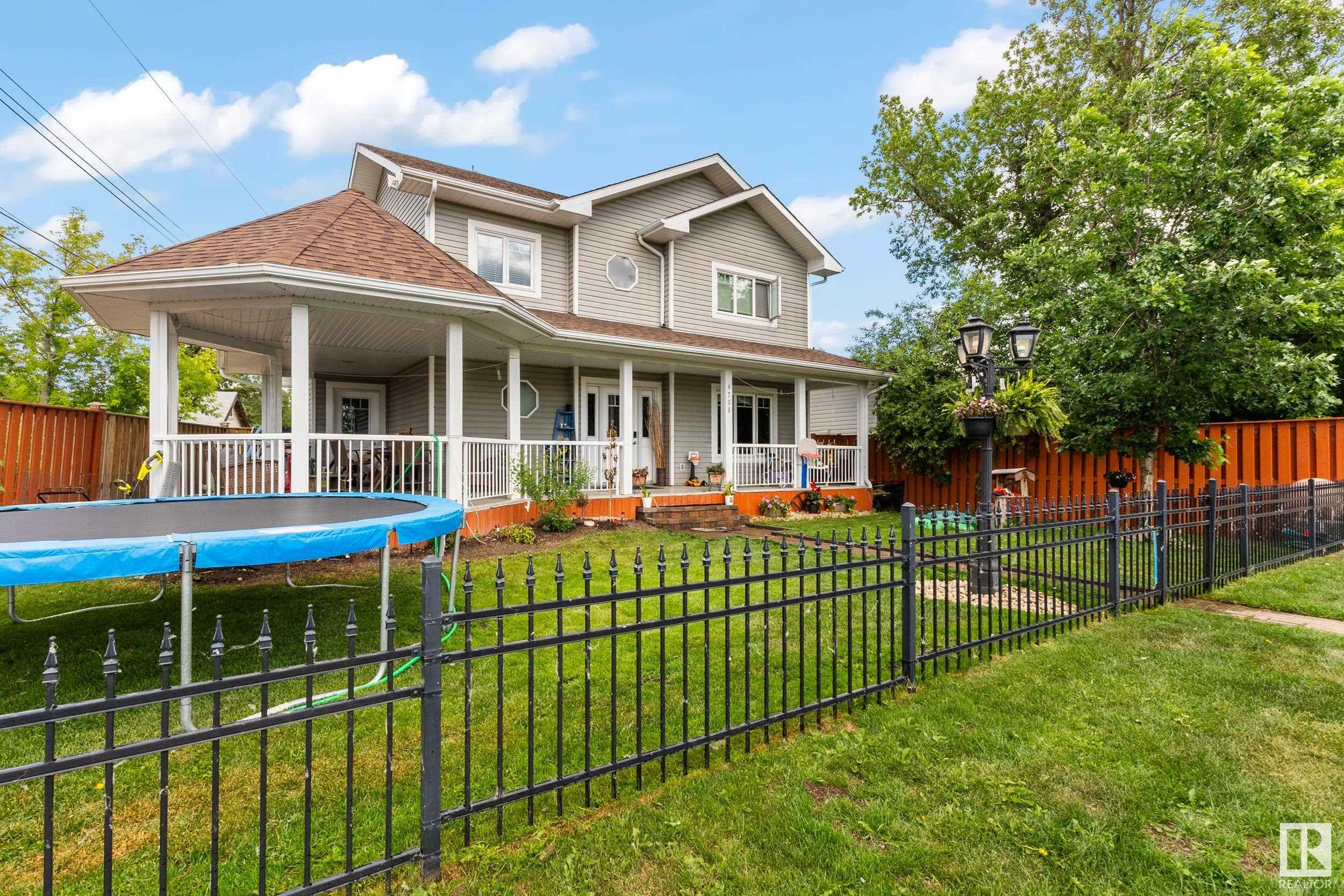 Photo de la propriété: 4735 44 Street AB T0E 0A0