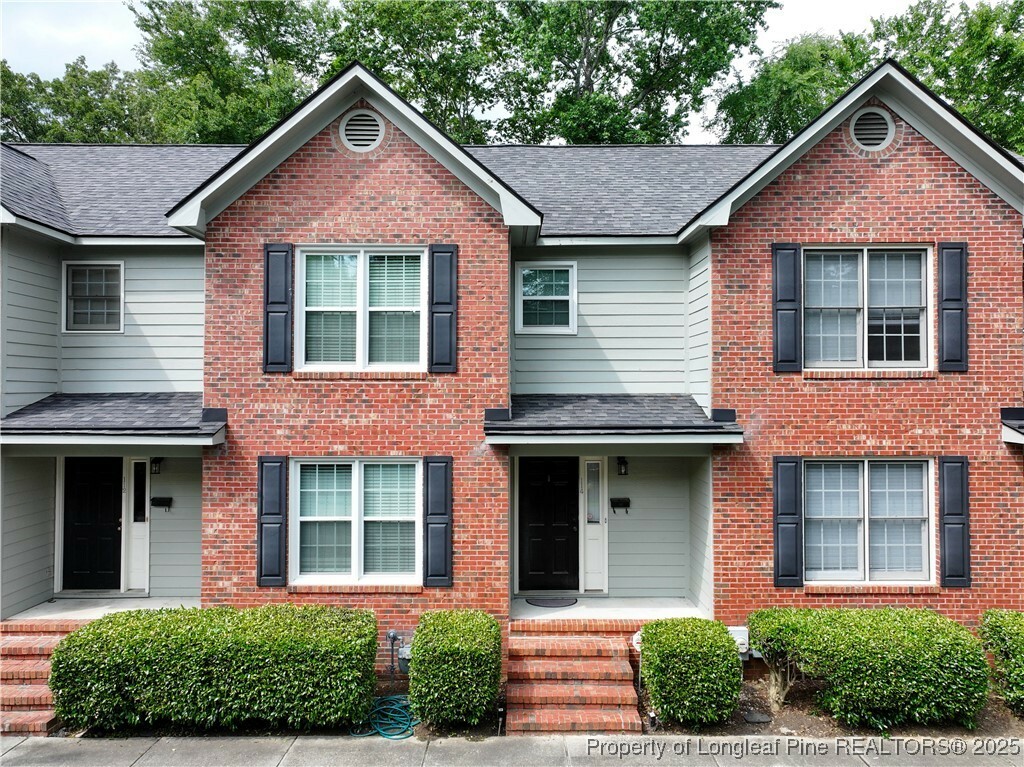 Property Photo: 114 Brett Court NC 28305