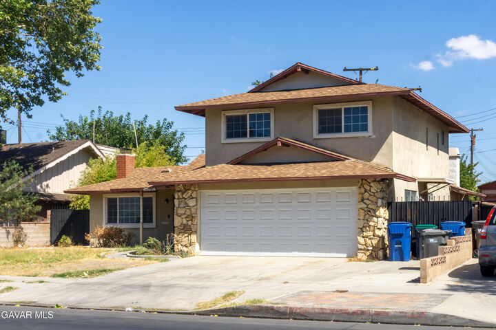 Property Photo:  43834 Gadsden Avenue  CA 93534 