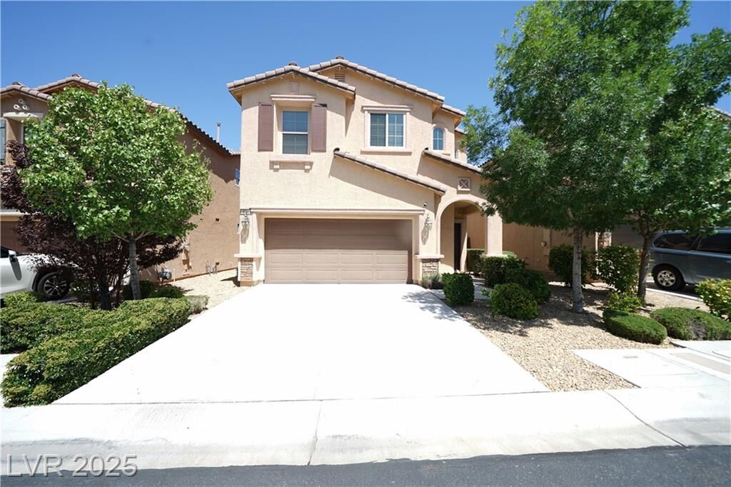 Property Photo: 880 Cool Aquamarine Street NV 89178