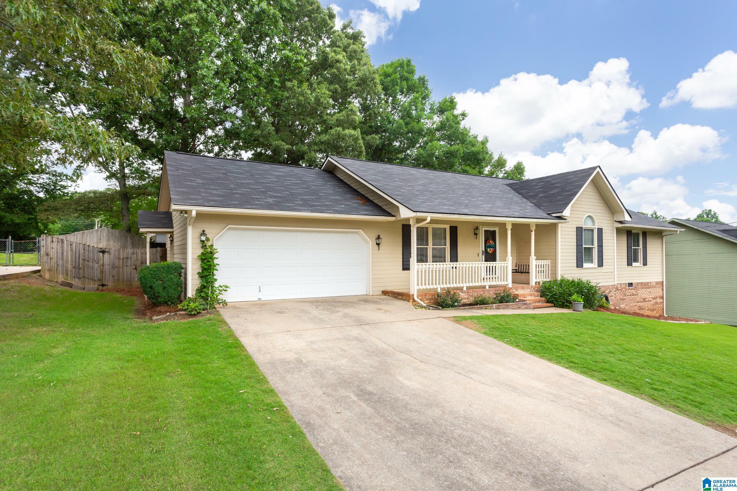Property Photo: 5036 Red Oak Drive AL 36203