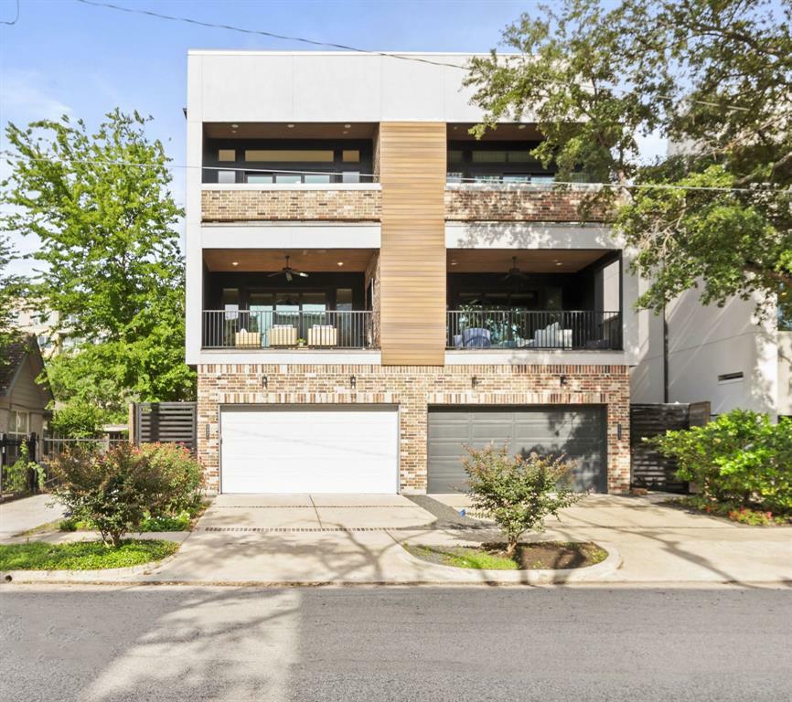 Property Photo: 2621 Greenbriar Drive TX 77098