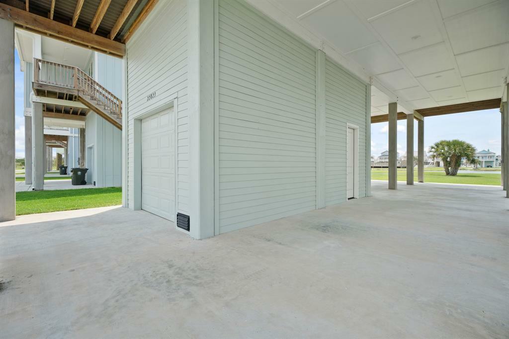 Property Photo: 22823 Cuadro Street TX 77554