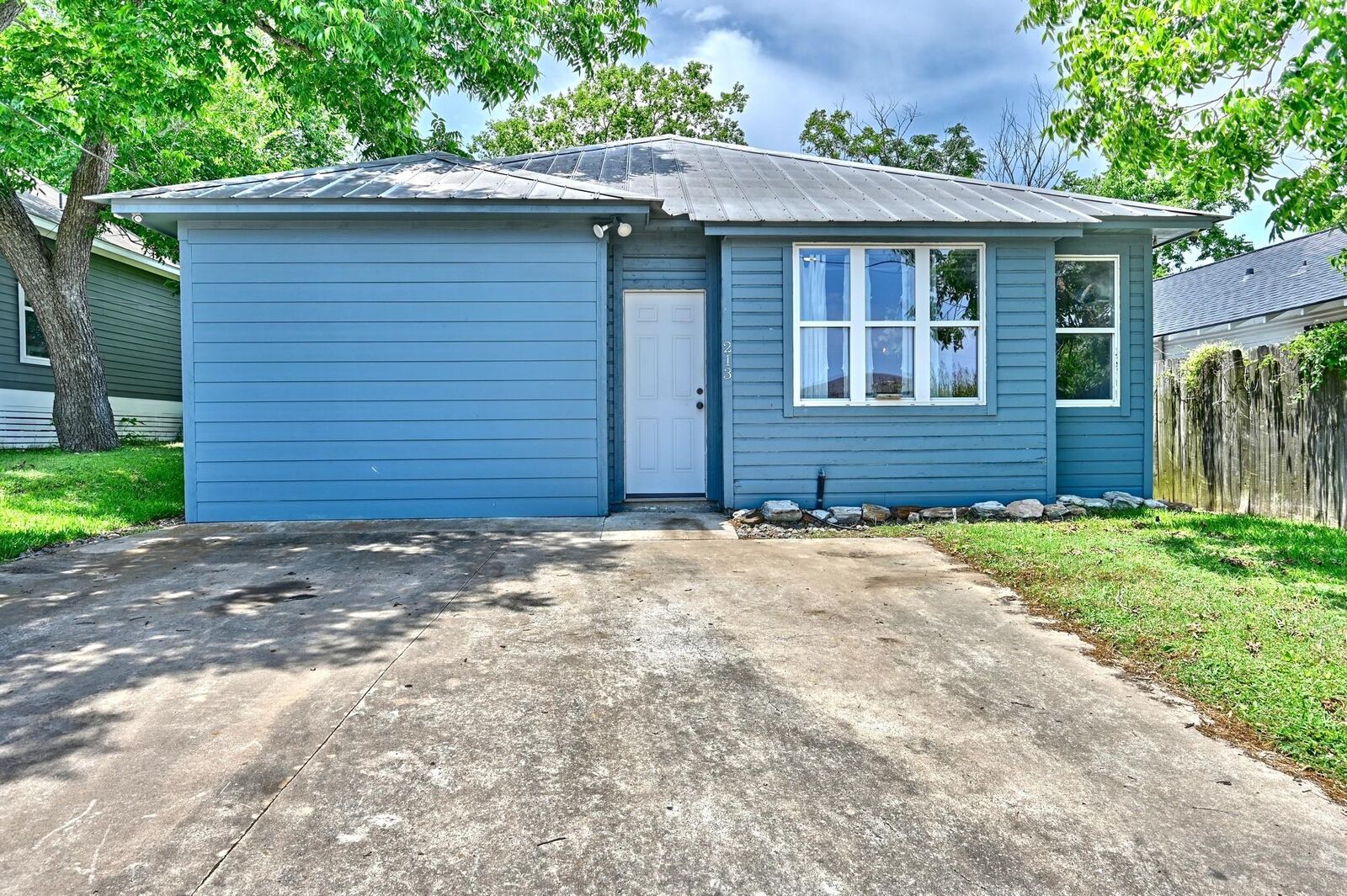 Property Photo: 213 N Austin Street TX 77833