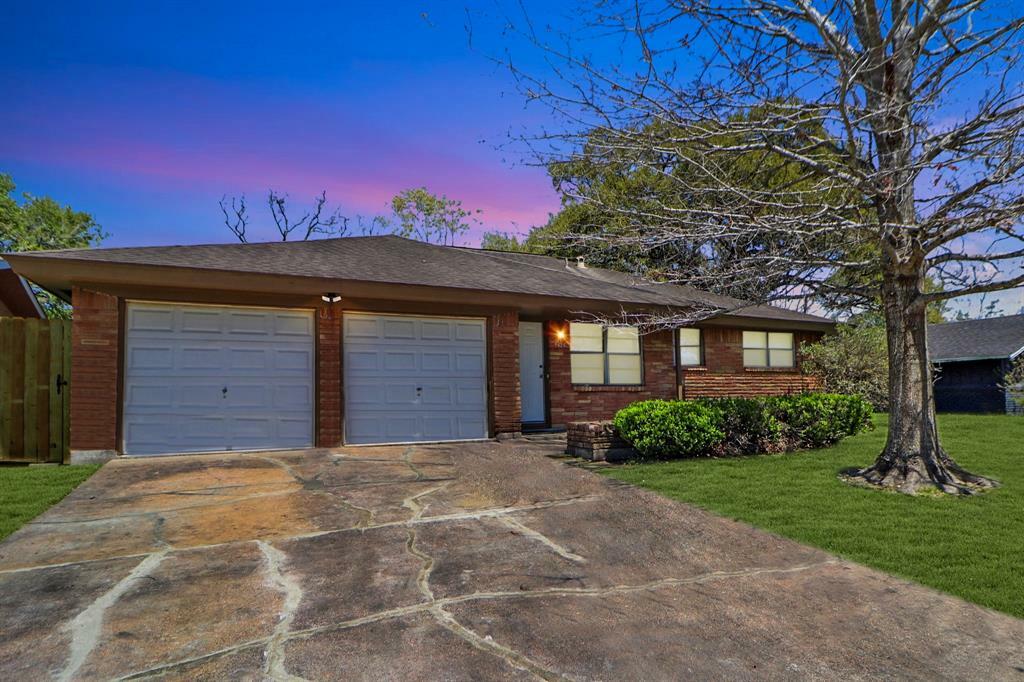 Property Photo: 5626 Arboles Drive TX 77035
