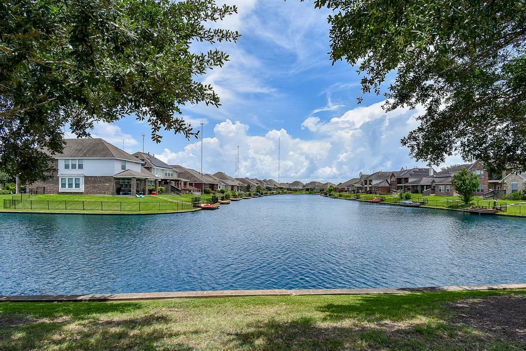 Property Photo:  2614 Palm Harbour Drive  TX 77459 